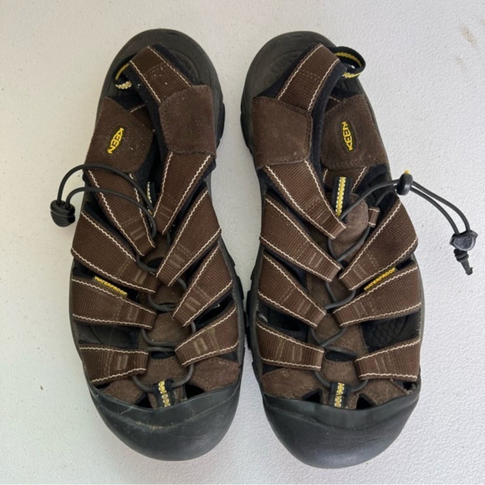 Keen Newport Sandals Mens 12 Brown Leather Closed Toe Hiking Water Shoes Sport